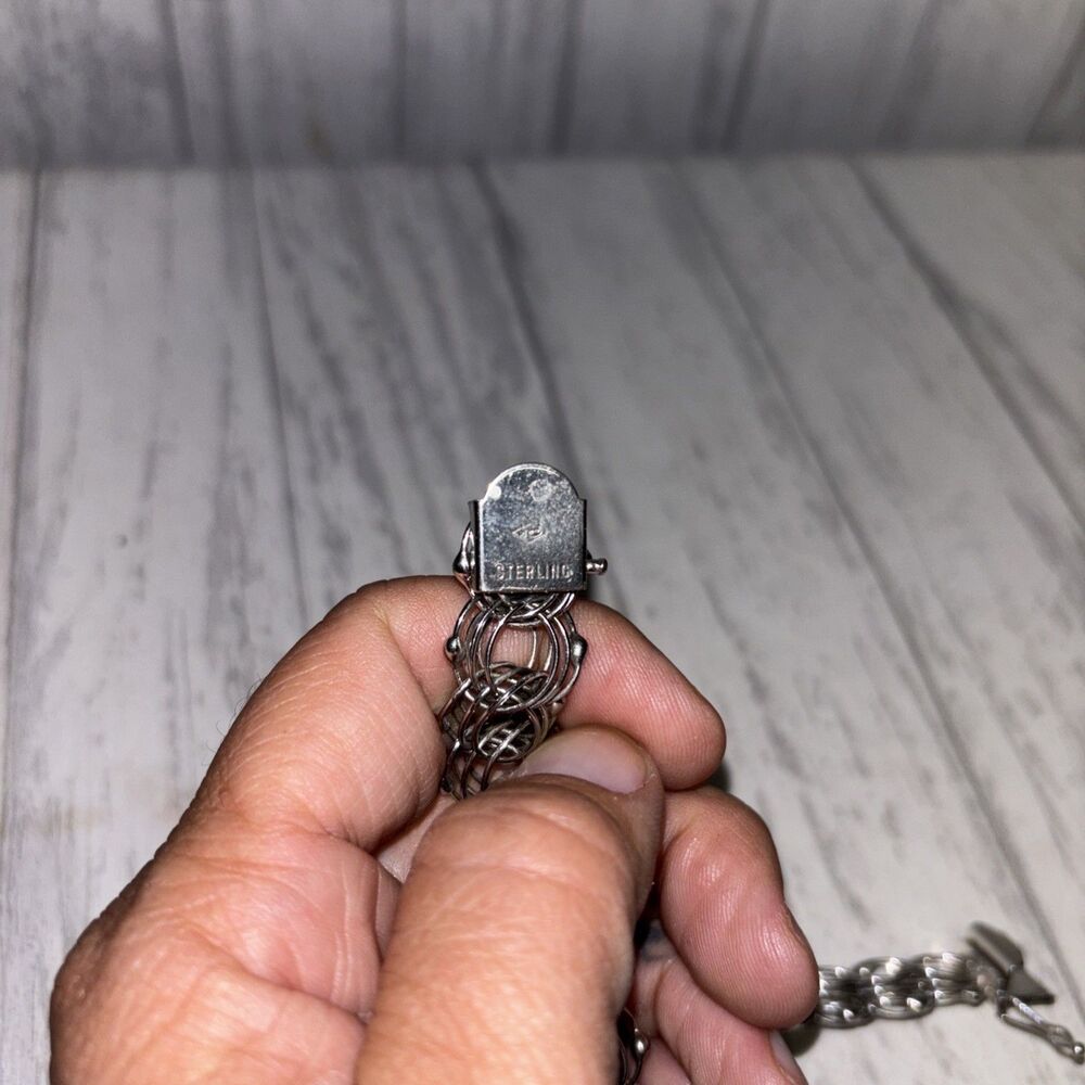 Sterling Silver Interlocking Chain Bracelet - image 4